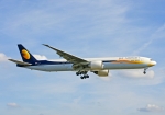 Flugzeugtyp: B777-300, Fluggesellschaft: Jet Airways (9W/JAI), Kennzeichen: VT-JEC, Flughafen: London Heathrow Airport, Datum: 04.Juli 2009, Bild: Steffen Remmel